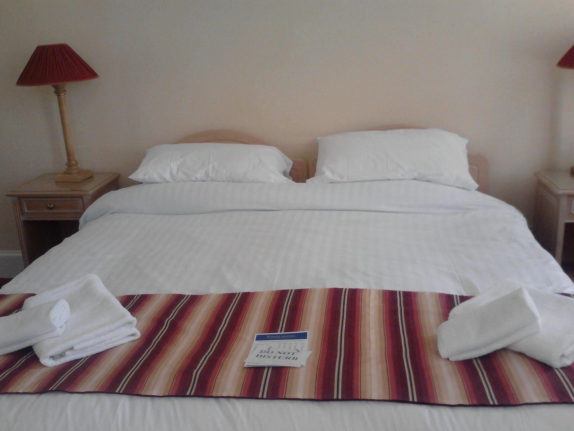 The Royal Hotel Blairgowrie and Rattray المظهر الخارجي الصورة